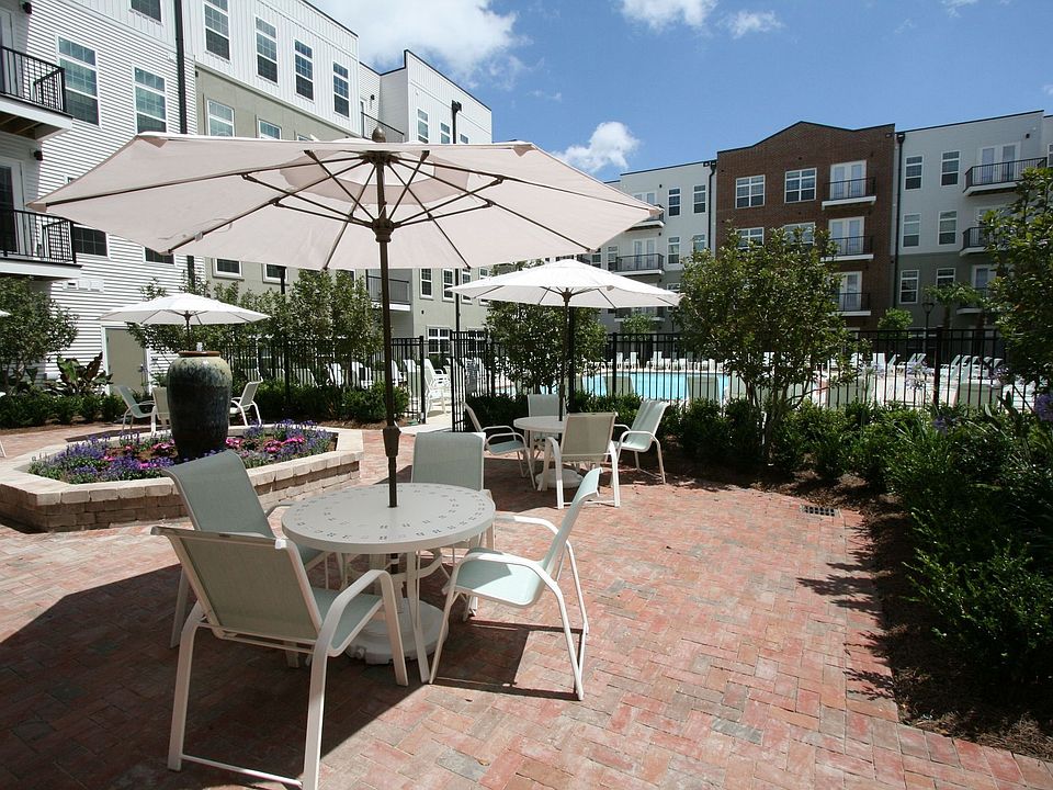 1st image of 3701 Conti St #3420