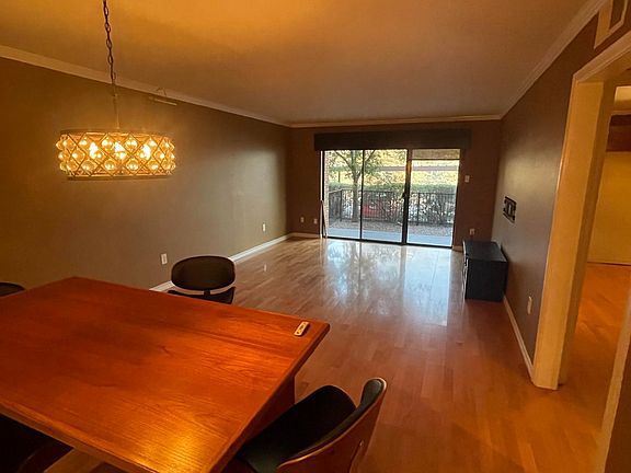 2nd image of 4800 N Mesa St #133
