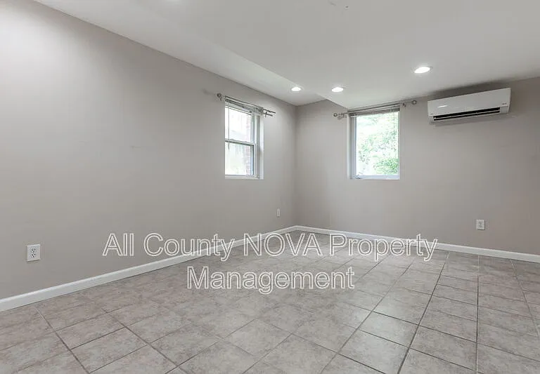 4141 21st Rd N #B — Photo 13