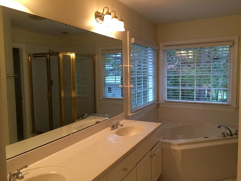 2906 Alderman Ln — Photo 17