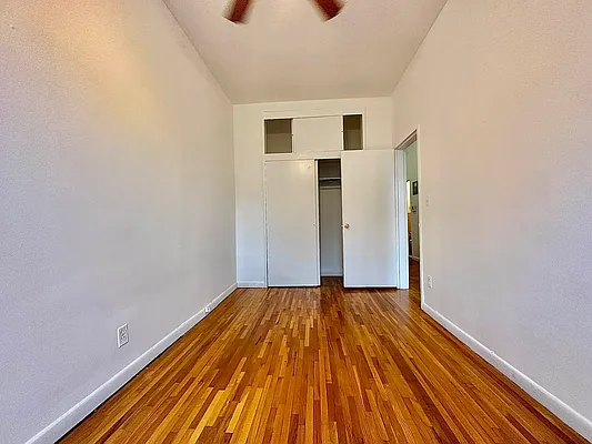 Rented by Oxford Property Group | media 12