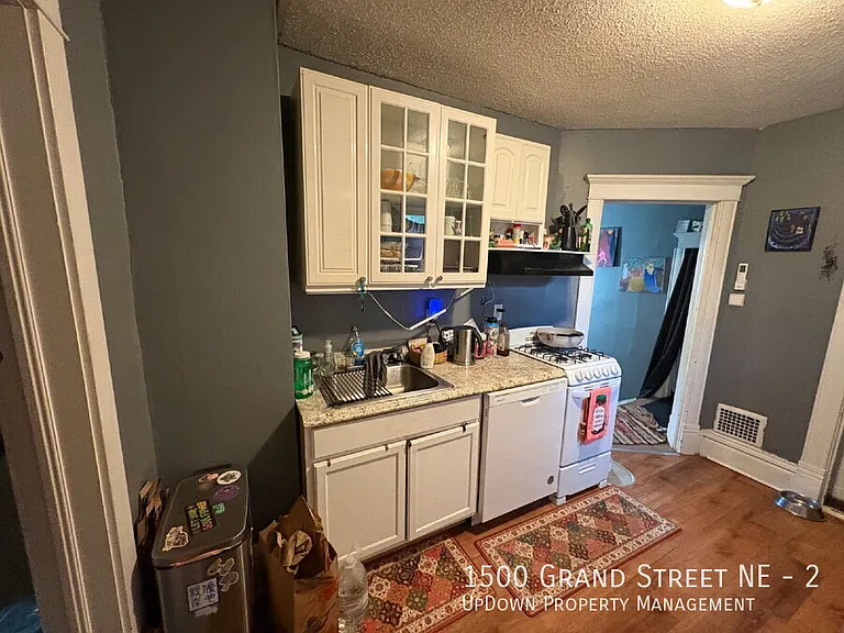 1500 Grand St NE #2 — Photo 10