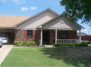 1203 Balfour Rd, West Memphis, AR 72301