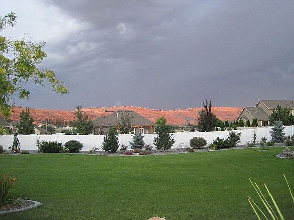 Sunset Views of Badger Canyon