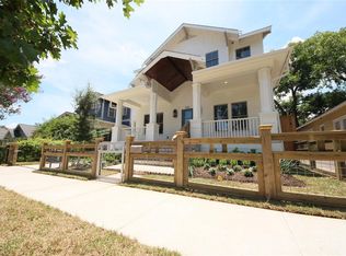 1026 E 6th 1/2 St, Houston, TX 77009