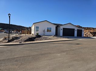 1919 N Leora Dr, Washington, UT 84780