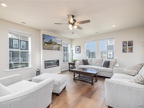 3rd image of 7214 Hancock Chase Ct