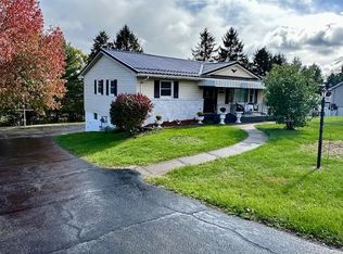 3058 W Alexander Rd, Valley Grove, WV 26060