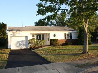 45 Carlisle Rd, Toms River, NJ 08757