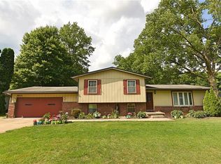 1511 Gangl Dr, Stow, OH 44224