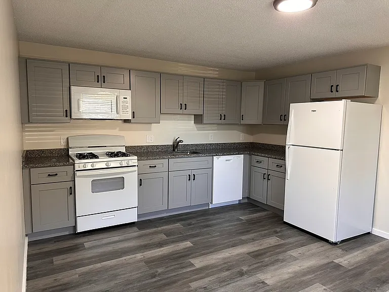 177 West St #2 — Photo 1