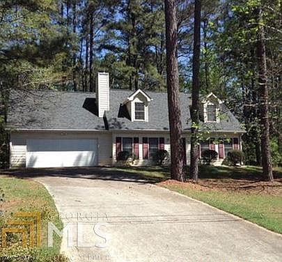1st image of 814 Brook Hollow Cir SE