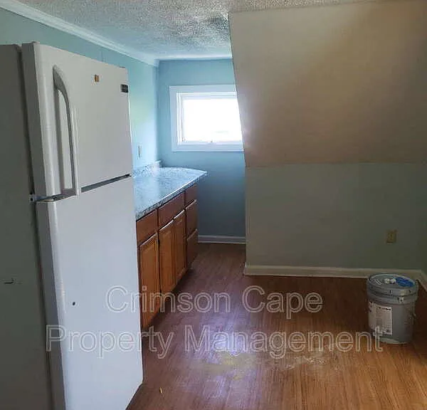 108 Grove St #2 — Photo 10