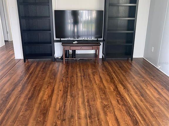 3rd image of 3301 DOREEN DRIVE