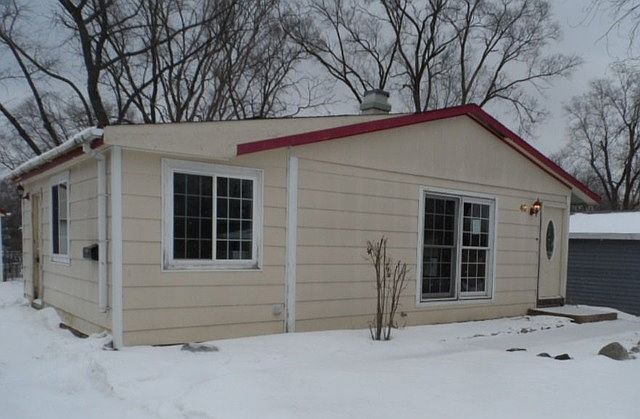 1st image of 48 Austin Ave