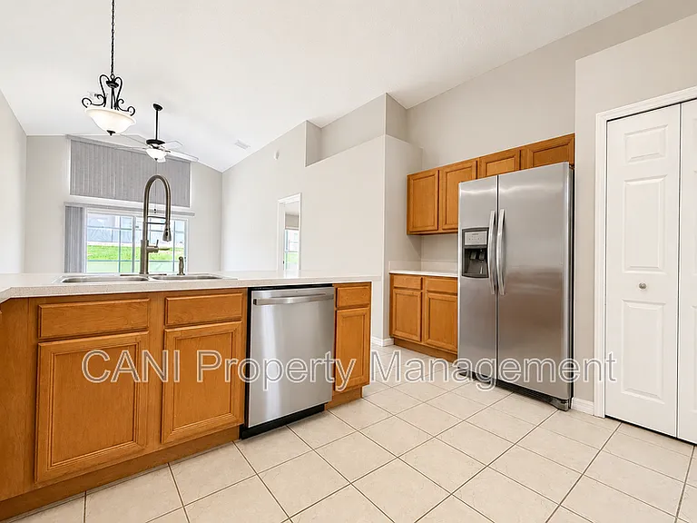 139 Hypolita Ave — Photo 7