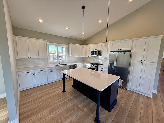 4th image of 6135 Molli Dr