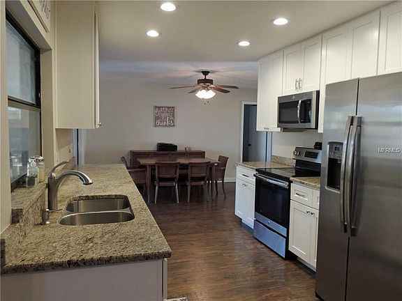 5th image of 7814 Bullara Dr