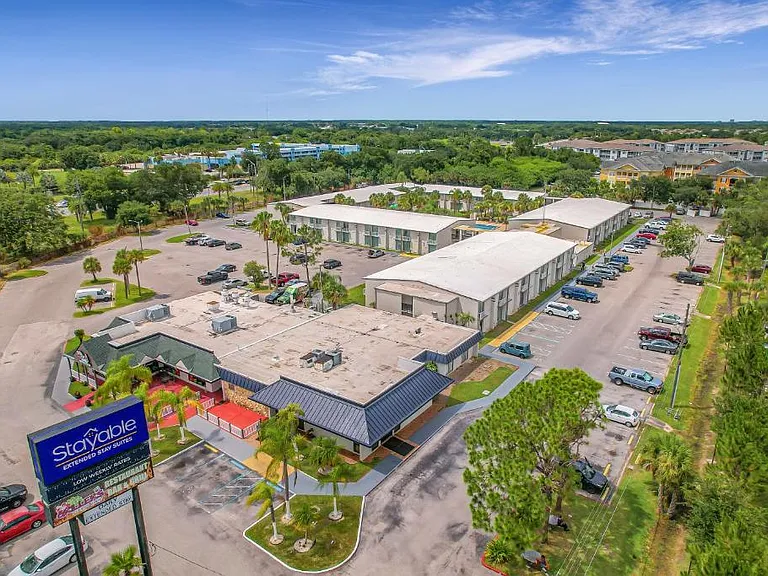 Stayable Kissimmee East — Photo 2