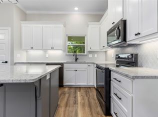 323 County Road 2462, Mineola, TX 75773