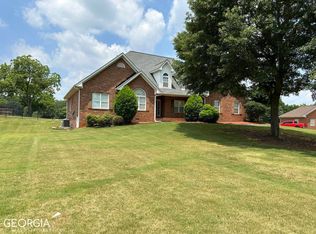 126 Gillson Dr, McDonough, GA 30253