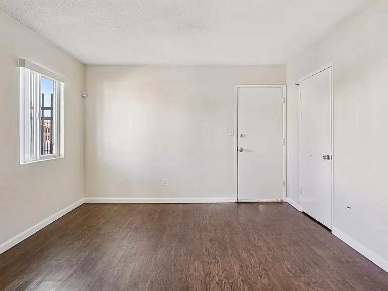 Astro Vista Apartments — Photo 8