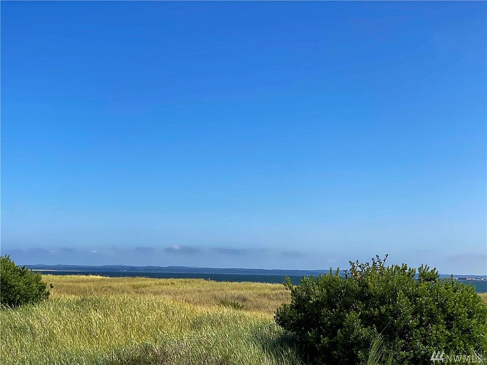 1st image of 325 Marine View Dr