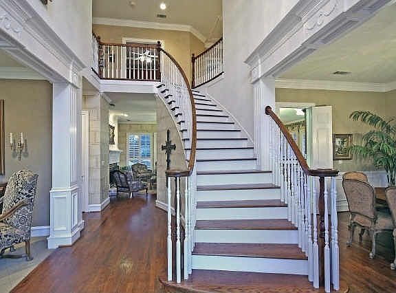 2nd image of 6416 Rockbluff Cir