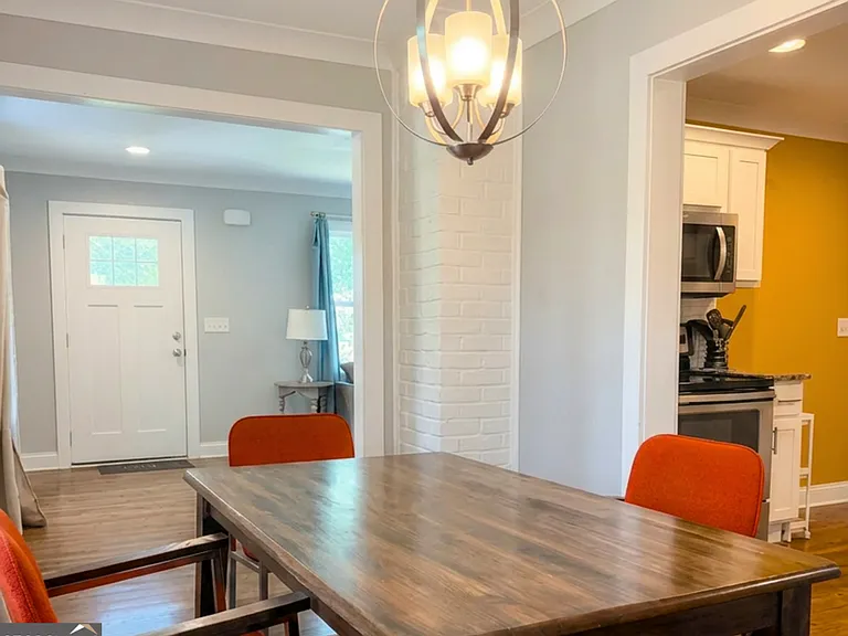 2561 Sylvan Rd — Photo 3