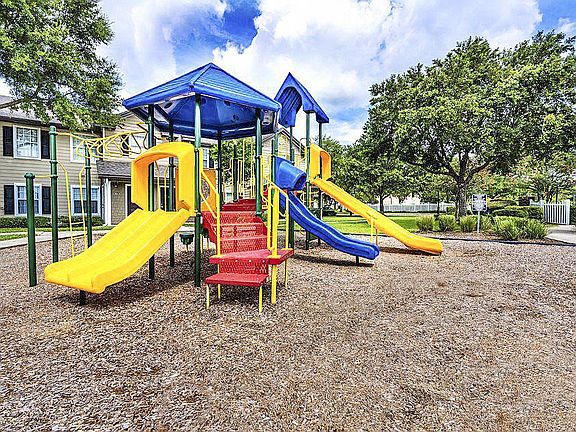 5th image of 95150 Woodbridge Pkwy #1-101