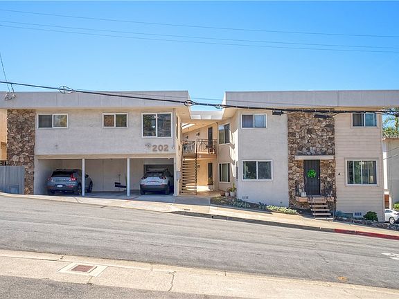 2nd image of 202 N Calle Seville
