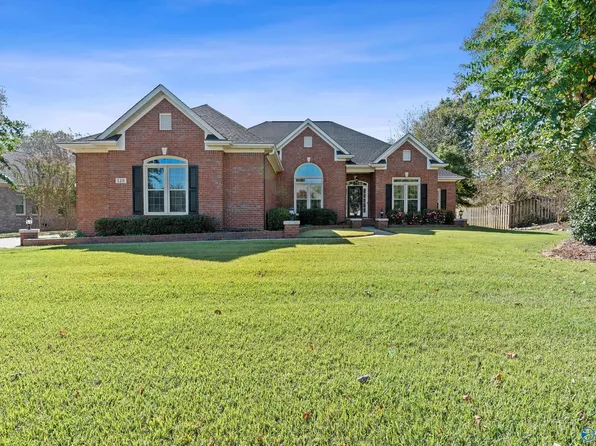 128 Holbrook Dr, Huntsville, AL 35806