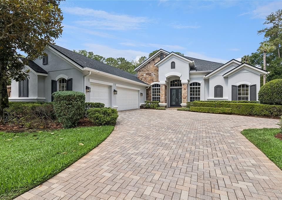 1st image of 768 WHOOPING CRANE COURT