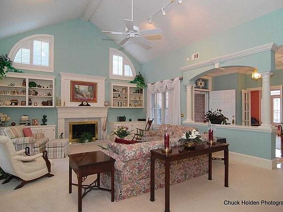 5th image of 112 Westbury Pl