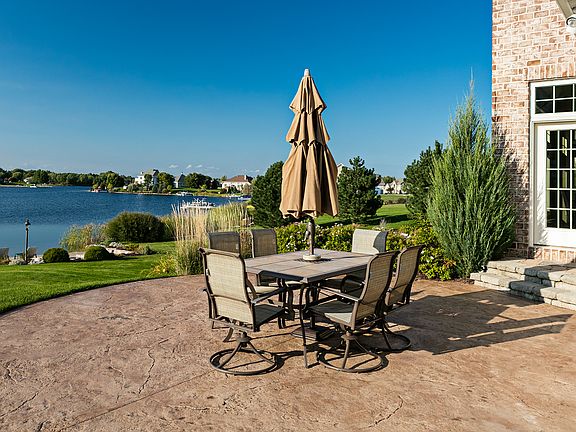 PATIO W/GORGEOUS LAKE VIEW