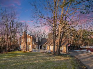 7062 S 6th St, Kalamazoo, MI 49009