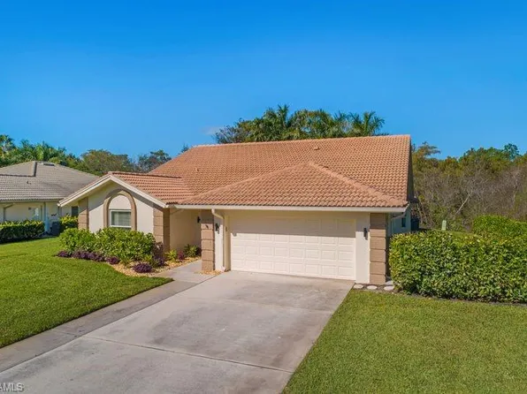 401 Countryside DR, NAPLES, FL 34104