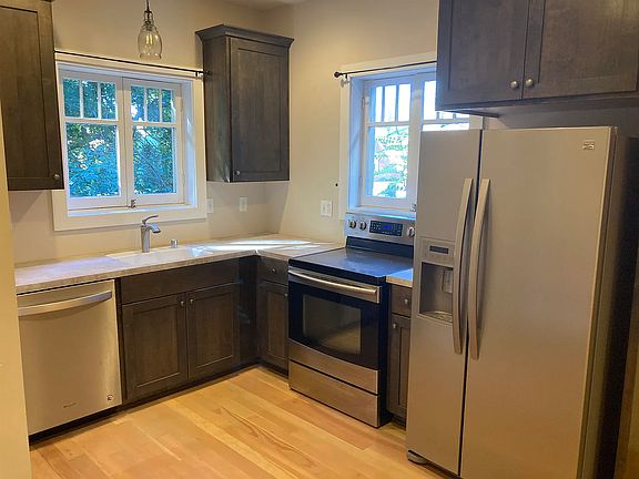 5th image of 807 W 12th Ave Unit 2