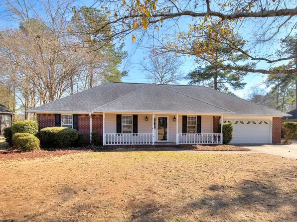 1240 Warwick Dr, Sumter, SC 29154