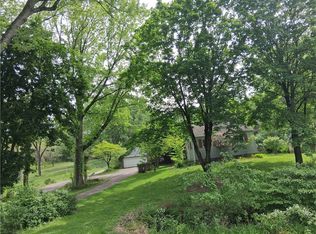 3104 Westchester Dr, Pittsburgh, PA 15238