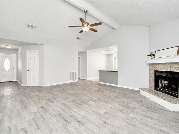 3rd image of 12722 Nantucket Drive