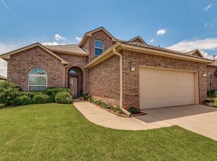 19441 Currant Dr, Edmond, OK 73012