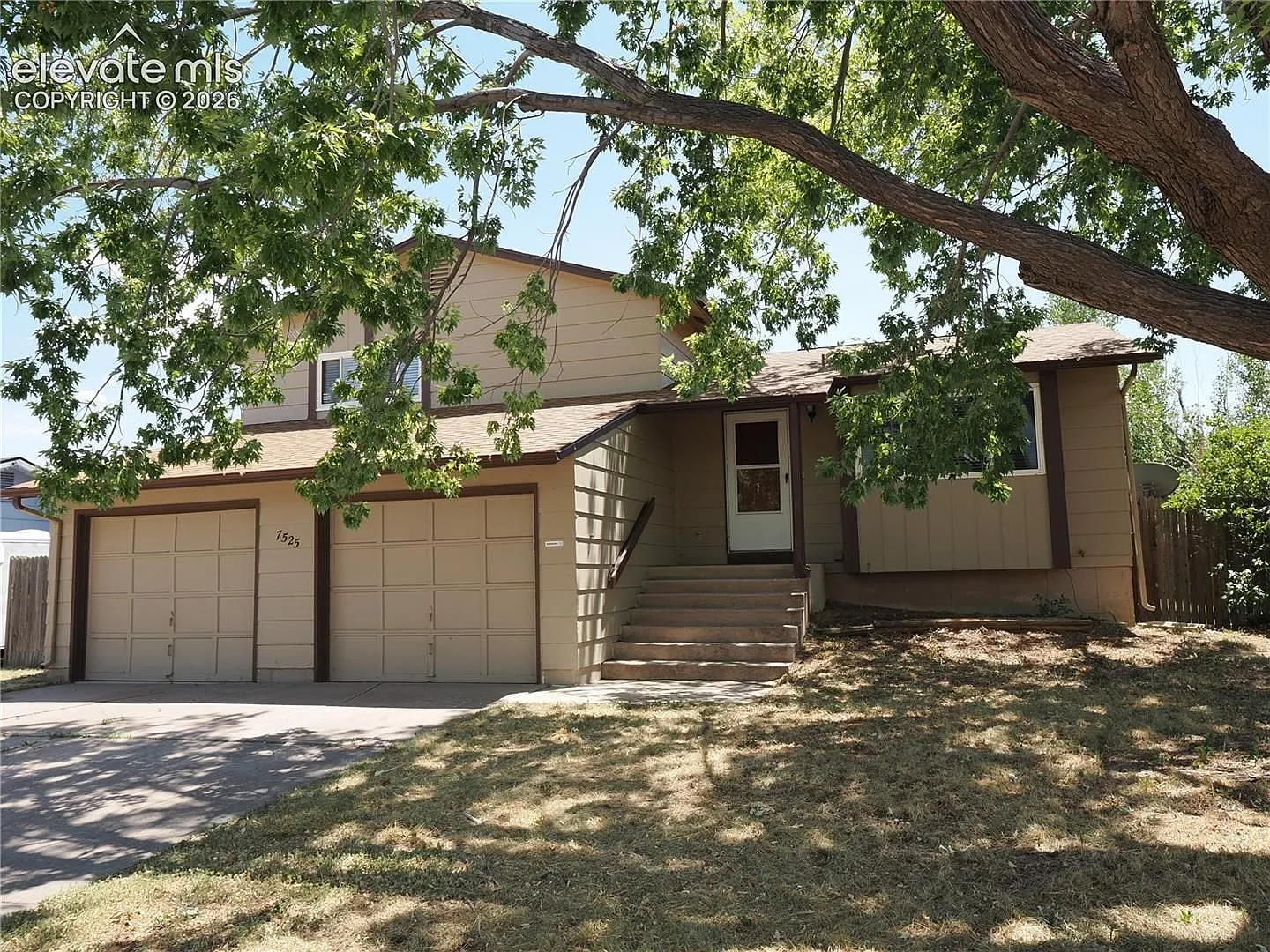 3 Bedroom Available Now! — Photo 2