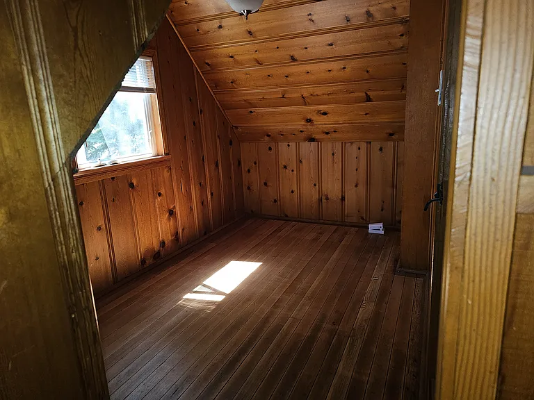682 Cedar Ln — Photo 20