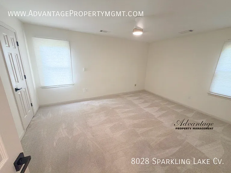 8028 Sparkling Lake Cv — Photo 24