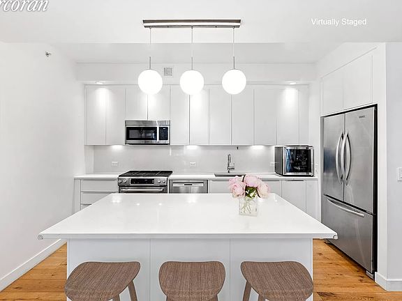 3rd image of 23 W 116th St APT 2J