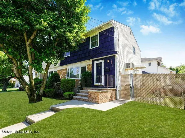 211 Martin Ave, Staten Island, NY 10314