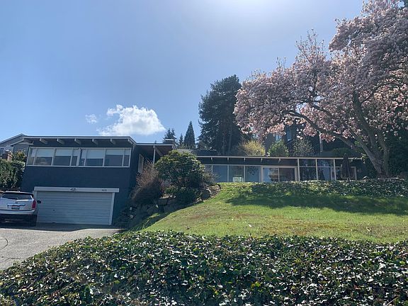 5th image of 9635 SE Shoreland Dr