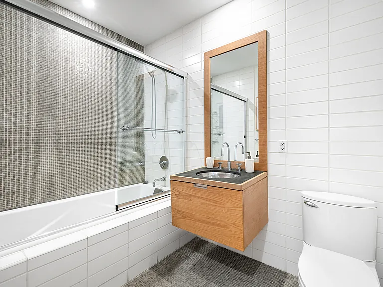 49 E 21st St #11D — Photo 10
