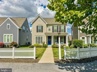 3274 Longview Rd, Mechanicsburg, PA 17055